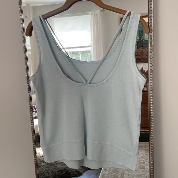 Athleta Serenity V Back Soft Yoga Tank - Picture 3 of 7